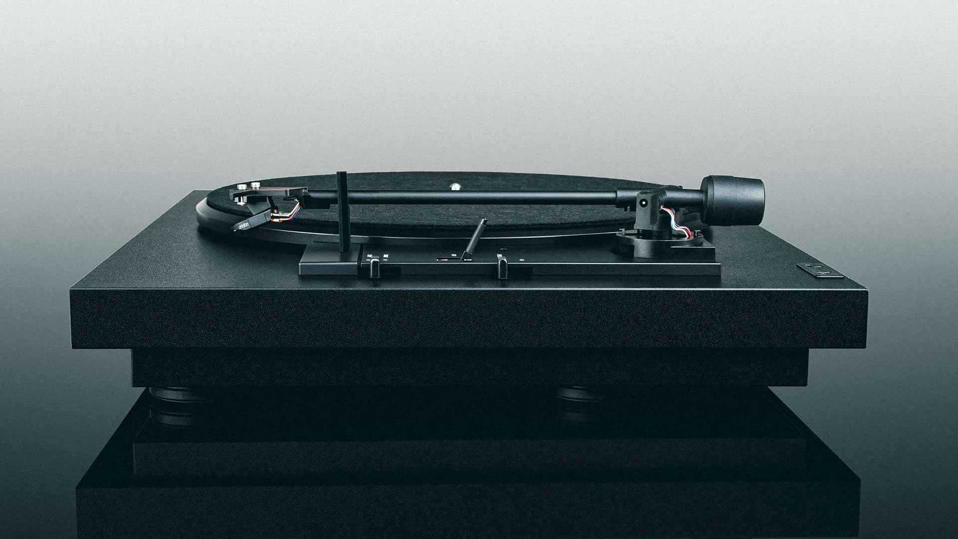Pro-Ject A1 Automat Fully Automatic Turntable (Certified Refurbished) - Image 4
