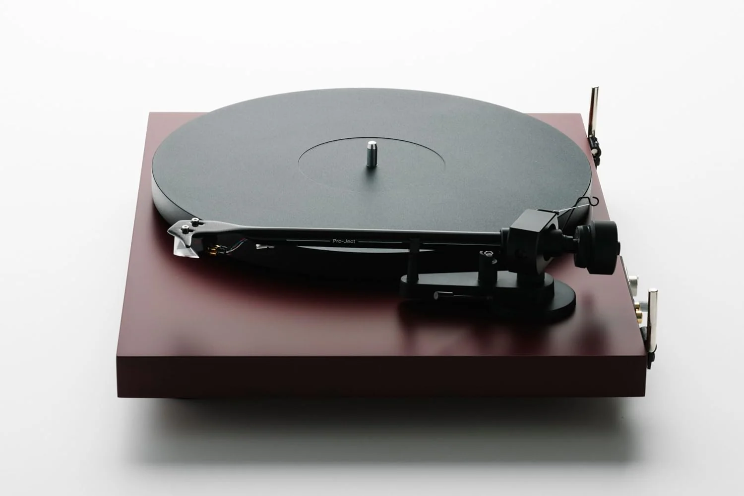 Pro-ject Debut EVO 2 Turntable with Carbon Fibre Arm - High Gloss Black (Certified Refurbished) - Image 7