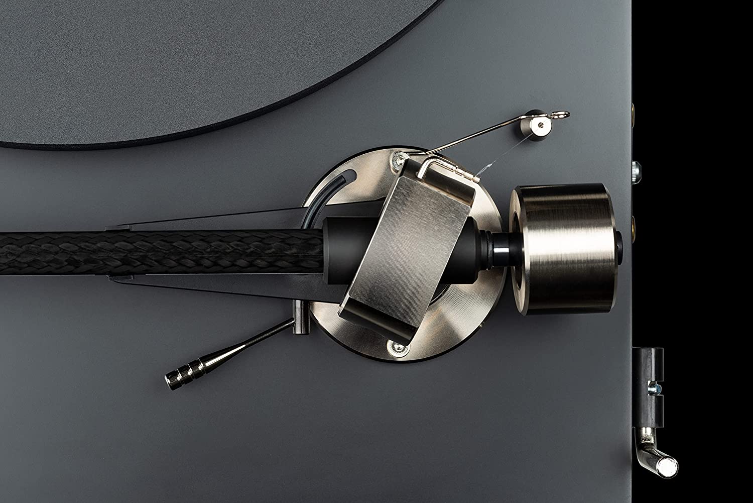 Pro-Ject Debut PRO Turntable (Pick It PRO) (Certified Refurbished) - Image 4