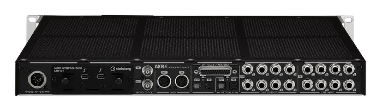 Steinberg AXR4T 32-bit Premium Thunderbolt Audio Interface - Image 4